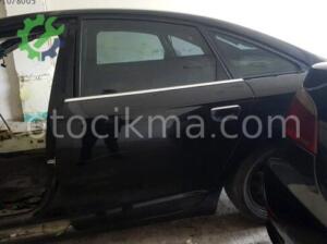 Audi A Sol Arka Kapı Hatasız Orjinal Çıkma