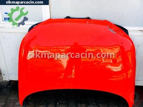 Audi A1 Ön Kaput çıkma parça