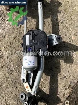 Audi A3 Ön Cam Motoru 15-18 çıkma parça