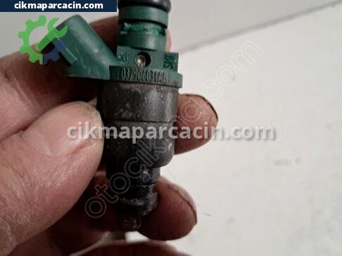 Audi A3 Enjektör çıkma parça