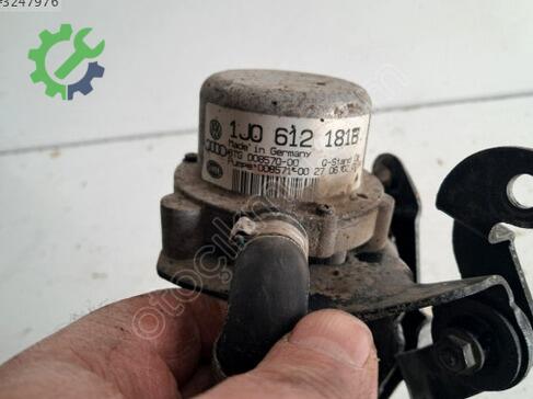Audi A3 Fren Vakum Pompası çıkma parça
