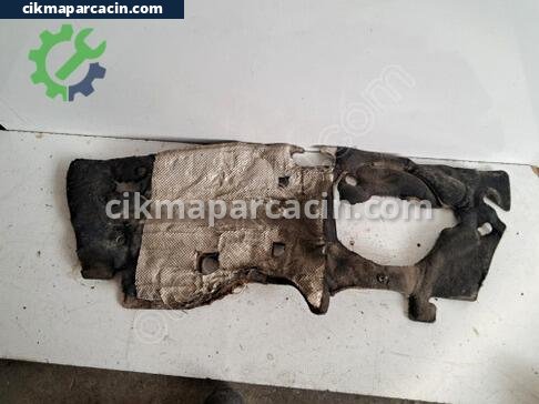 Audi A3 Göğüs çıkma parça