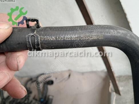 Audi A3 Radyatör Hortumu çıkma parça