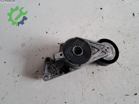 Audi A3 Yağ çıkma parça