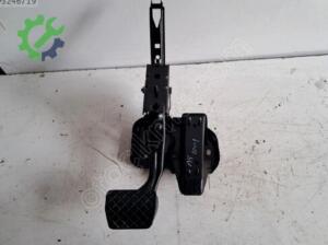 AUDİ A3 – 1.6 OTOMATİK FREN PEDALI