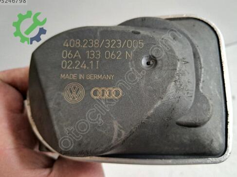 Audi A3 Gaz Kelebeği 06A133062N çıkma parça