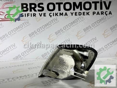 Audi A3 Sinyal 8L0953050 çıkma parça