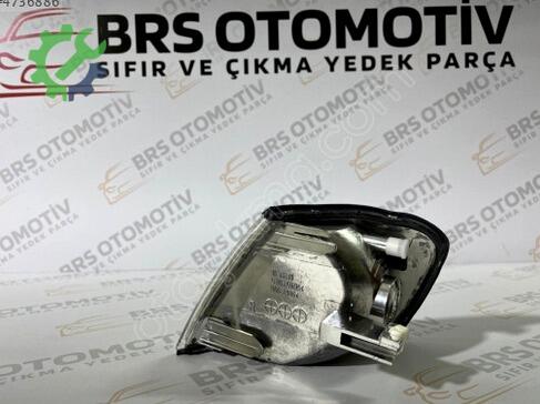 Audi A3 Sinyal 8L0953050 çıkma parça