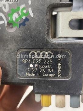 Audi A3 Anten 8P4035225 çıkma parça
