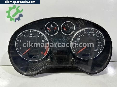 Audi A3 Gösterge Paneli çıkma parça