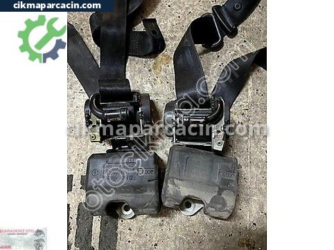 Audi A3 Far çıkma parça