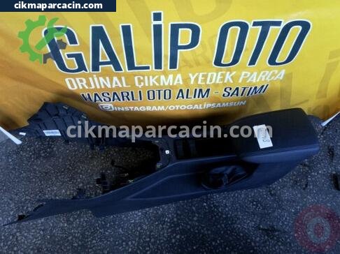 Audi A3 Orta Konsol çıkma parça