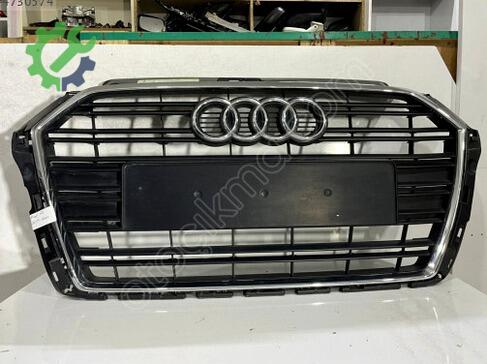 Audi A3 Ön Panjur çıkma parça