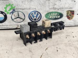 Audi A3 8L Sigorta Role Yuvası