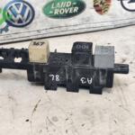 Audi A3 8L Sigorta Role Yuvası
