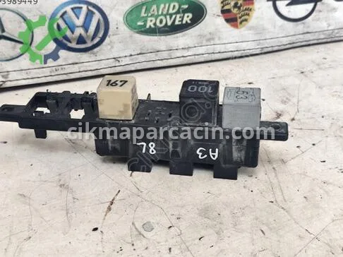 Audi A3 Röle çıkma parça
