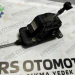 AUDİ A3 8L0713111B ÇIKMA VİTES MEKANİZMASI
