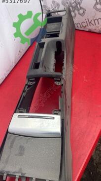 Audi A3 Orta Konsol çıkma parça