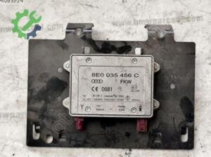 Audi A3 A4 A5 A6 Telefon Anteni 8E0035456C