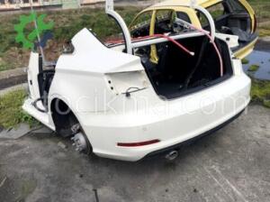 Audi A3 Arka Aks hatasız orjinal çıkma