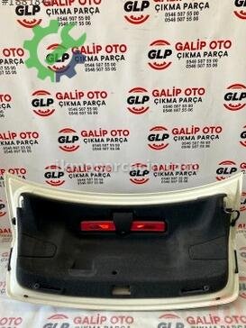 Audi A3 Bagaj Döşemesi çıkma parça