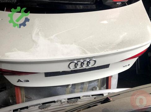 Audi A3 Bagaj Kapağı çıkma parça