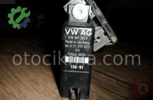 AUDİ A3 BUJİ RÖLESİ 038907281