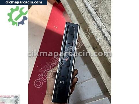 Audi A3 Flaşör Düğmesi çıkma parça