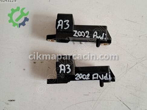 Audi A3 Darbe Sensörü 8L0959643C çıkma parça