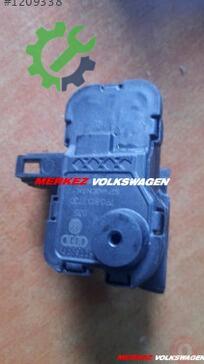 Audi A3 Depo Kapağı Motoru çıkma parça