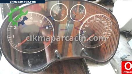 Audi A3 Gösterge Saati çıkma parça