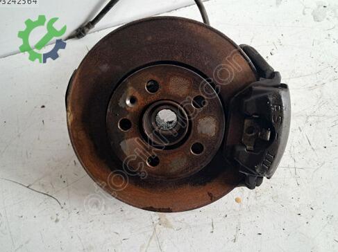 Audi A3 Sağ Ön Taşıyıcı çıkma parça