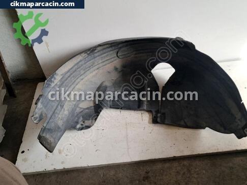 Audi A3 Davlumbaz çıkma parça