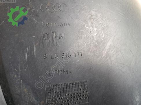 Audi A3 Davlumbaz çıkma parça