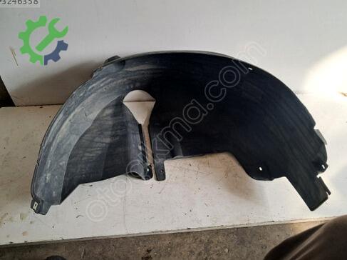 Audi A3 Davlumbaz çıkma parça