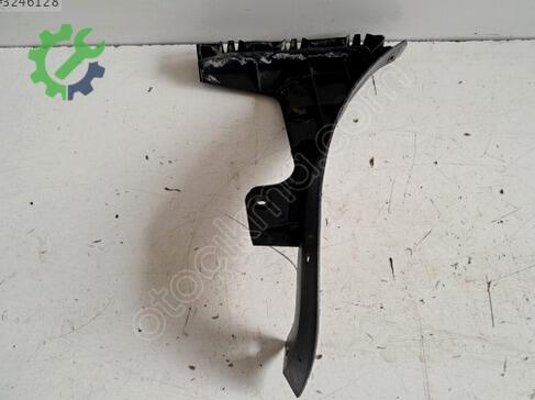 Audi A3 Tampon Braketi 8L0807378F çıkma parça