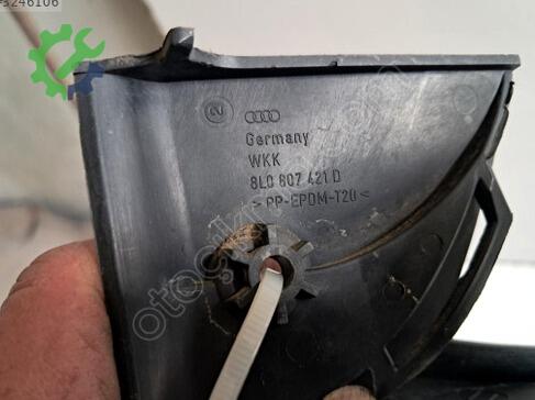 Audi A3 Tampon Izgara Çıtası 8L0807421D çıkma parça