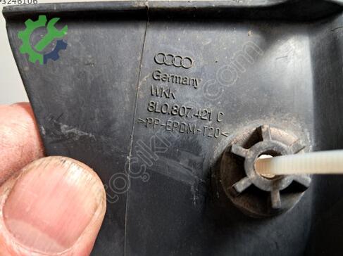 Audi A3 Tampon Izgara Çıtası 8L0807421D çıkma parça