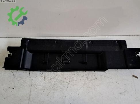 Audi A3 Bagaj Kaplaması 8L0863471 çıkma parça