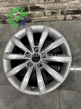 Audi A3 Jant 8V0601025 çıkma parça