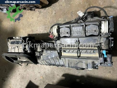 Audi A3 Kalorifer Kutusu çıkma parça