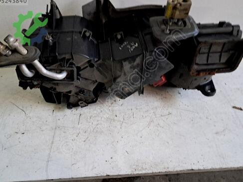 Audi A3 Kalorifer Kutusu çıkma parça