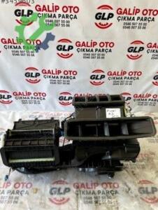 AUDI A3 KALORIFER KUTUSU ORJINAL ÇIKMA