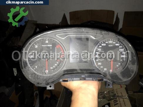 Audi A3 Gösterge Paneli çıkma parça