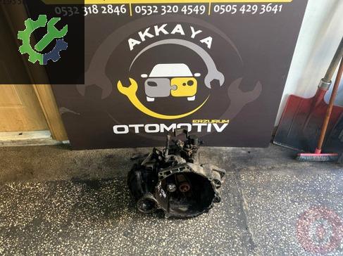 Audi A3 Şanzıman Komple çıkma parça