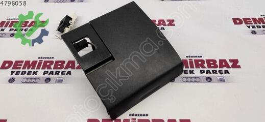 Audi A3 Küllük 8L0857951 çıkma parça