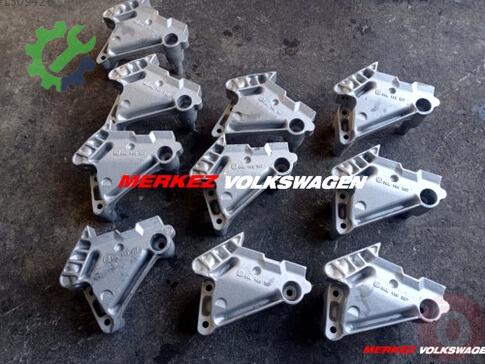 Audi A3 Motor Braketi 04L199207 çıkma parça