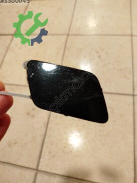 Audi A3 Çeki Demir Kapağı çıkma parça