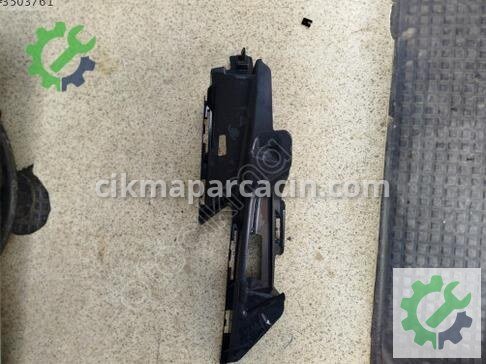 Audi A3 Far Braketi çıkma parça