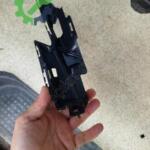 Audi A3 ön tampon sağ far alt braketi